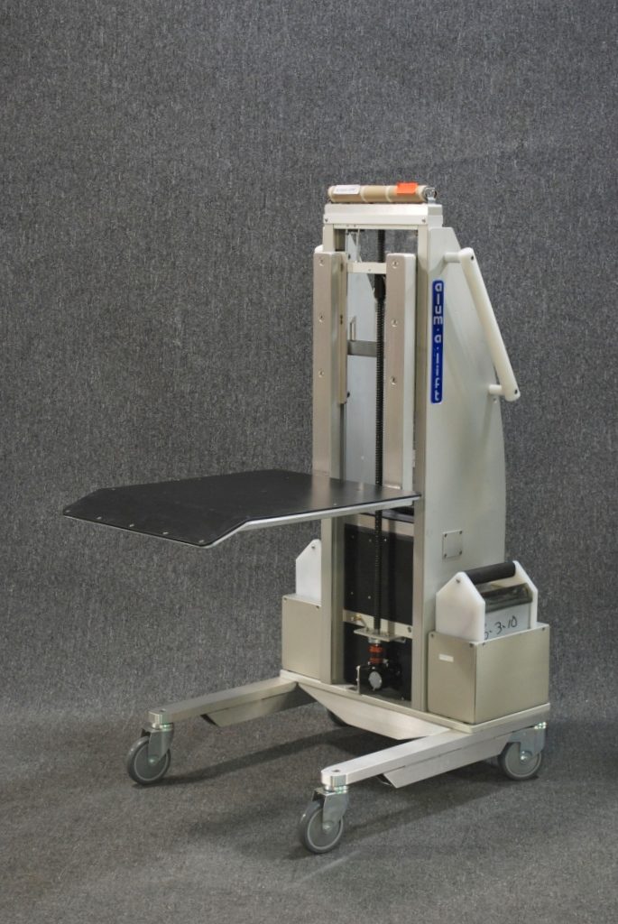 Platform Lift with Ramp for Slot Machines