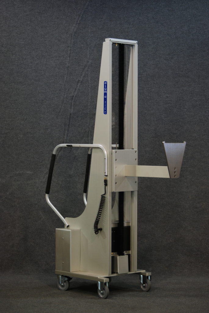 Lift for Raising Mixers into Tanks