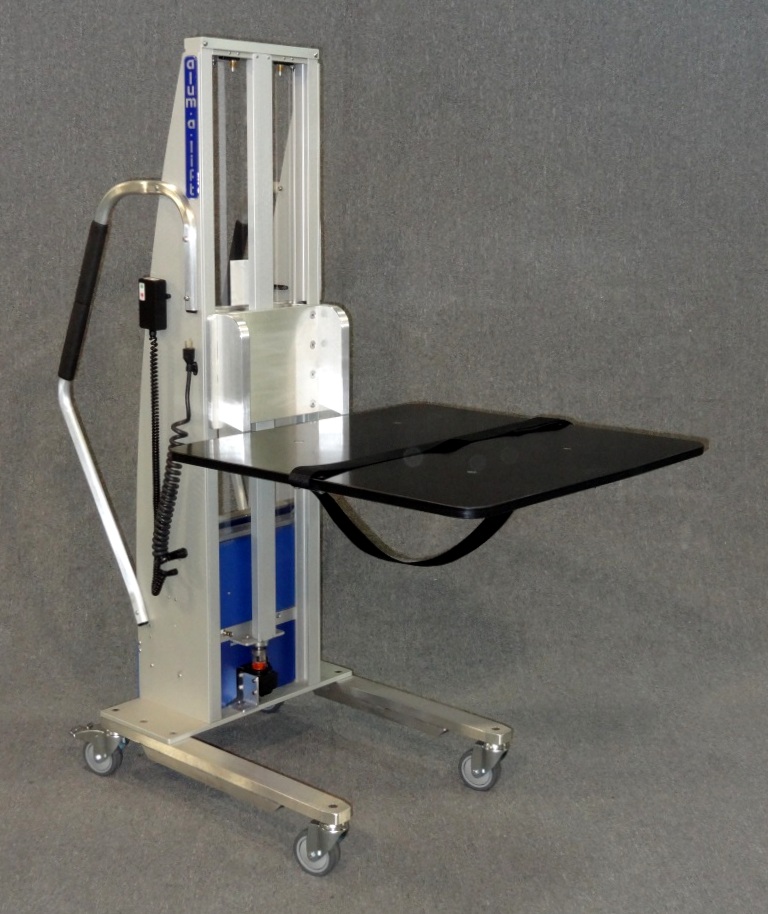 Lift with Platform and Safety Strap