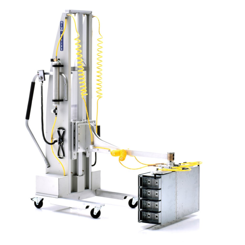 Mobile Vacuum Lift for Server Chassis Boxing