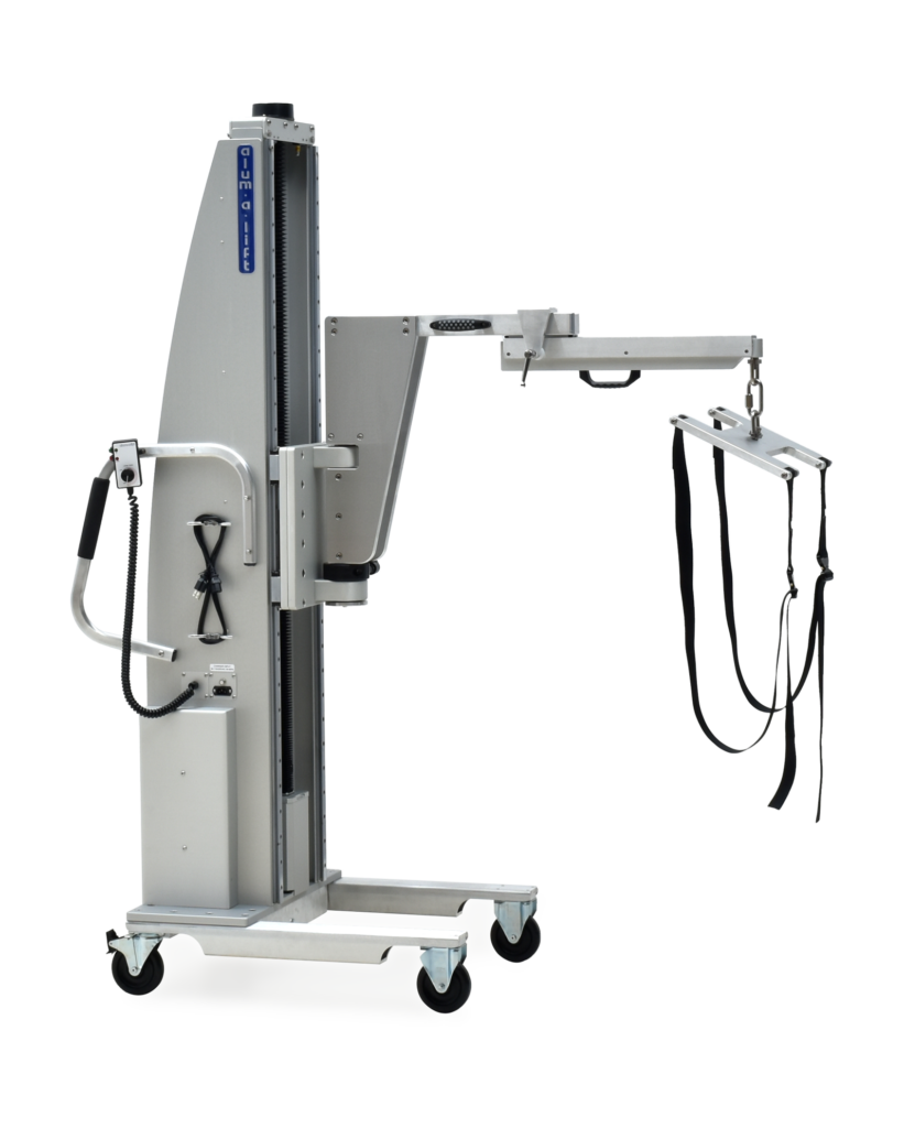Swiveling-Shuttle Boom